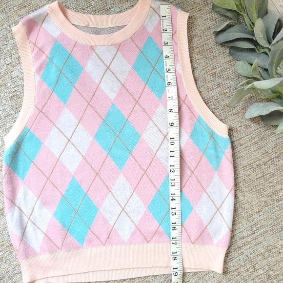 Argyle sweater vest in pink, white & blue | light academia - Picture 2 of 6